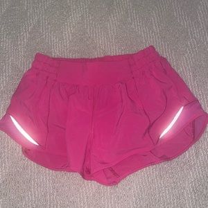 sonic pink lululemon hotty hot